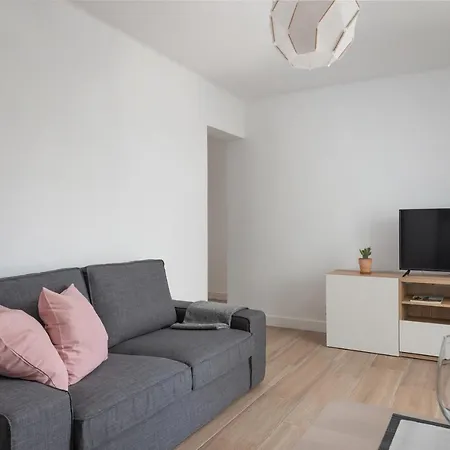 Newly Renovated Sunset1, Pool, Free Wifi, Ac