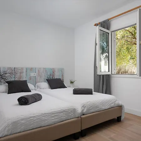 Newly Renovated Sunset1, Pool, Free Wifi, Ac *