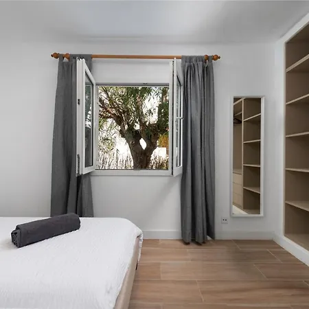 Newly Renovated Sunset1, Pool, Free Wifi, Ac Apartment